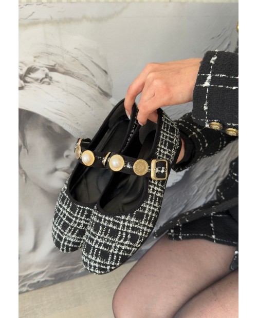 Hante Siyah Beyaz Keten Taşlı Babet Ayakkabı