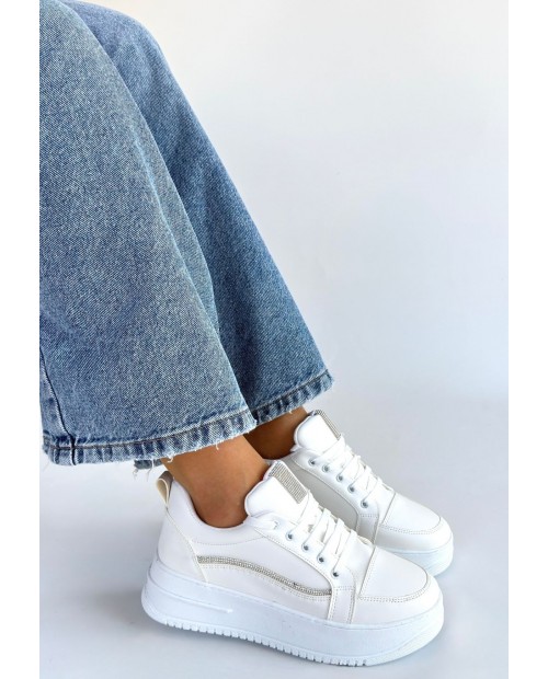 Natte Beyaz Cilt Bağcıklı Spor Ayakkabı