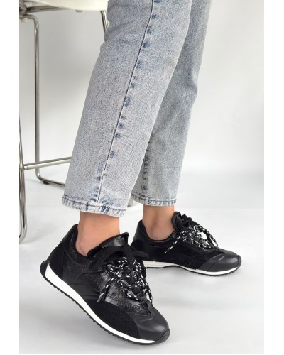 Ranu Siyah Cilt Paraşüt Detaylı Bağcıklı Spor Ayakkabı