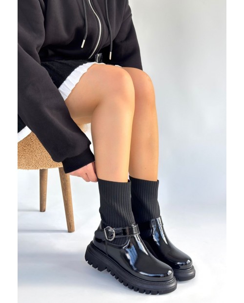 Zerta Siyah Rugan Streçli Bot