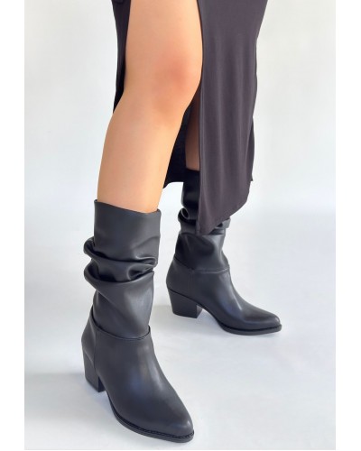 Yior Siyah Cilt Topuklu Bot