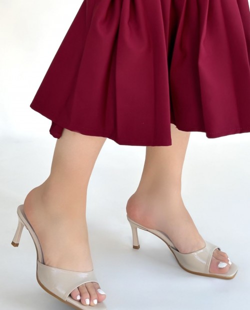 Ribay Bej Rugan Topuklu Terlik