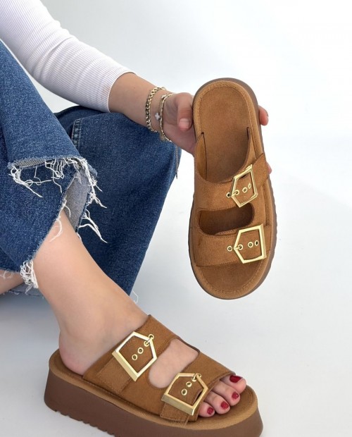 Coer Taba Süet Çift Tokalı Terlik