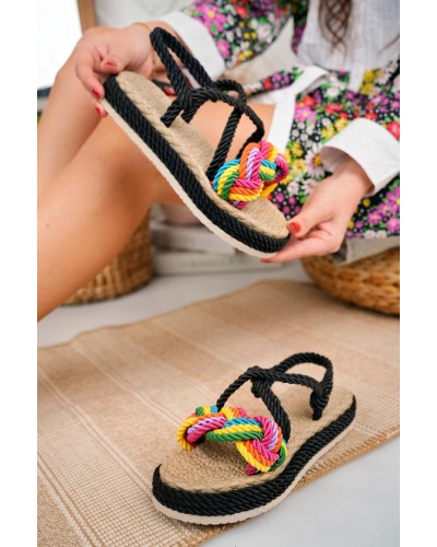 Örgülü Hasır Siyah Kadın Sandalet