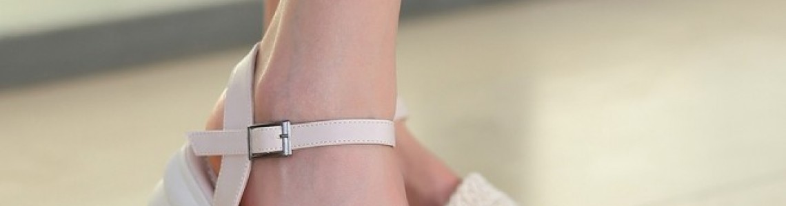 Sandalet Ayakta Nasıl Durmalı?