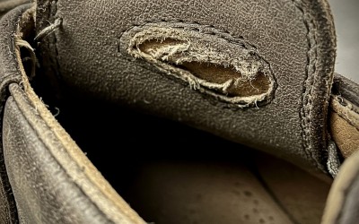 Ayakkabı Astarı Tamiri: Yıpranan ve Yırtılan İç Tabanı Nasıl Onarabilirsiniz?