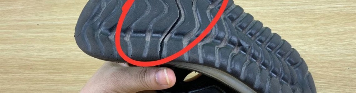 Tabanı Yırtılan Ayakkabı Tamiri